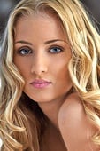 Kayla Lyon 32 years old, from Czech Republic Kayla Lyon 32 years old, from Czech Republic